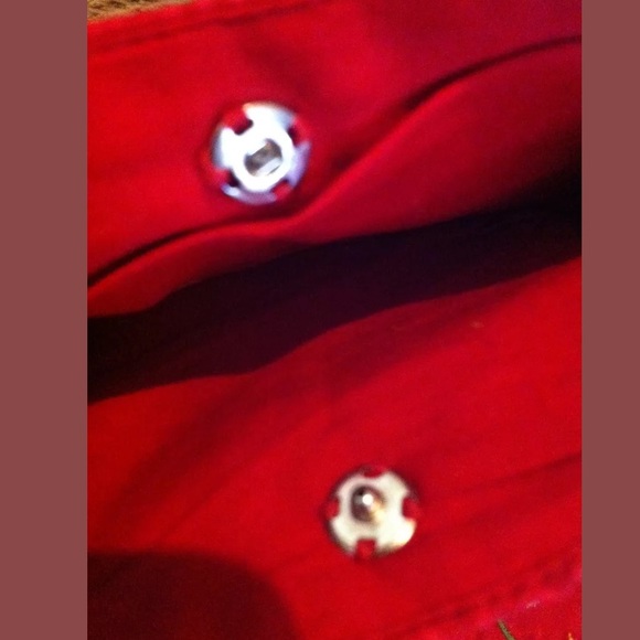 🆕Embroidered Crossbody🌼 - Picture 2 of 4